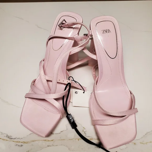 Sandals - Picture 2 of 3